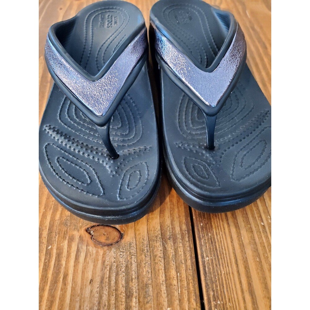 Crocs Womens Sandals Flipflops Silver Size 8 - Picture 2 of 7